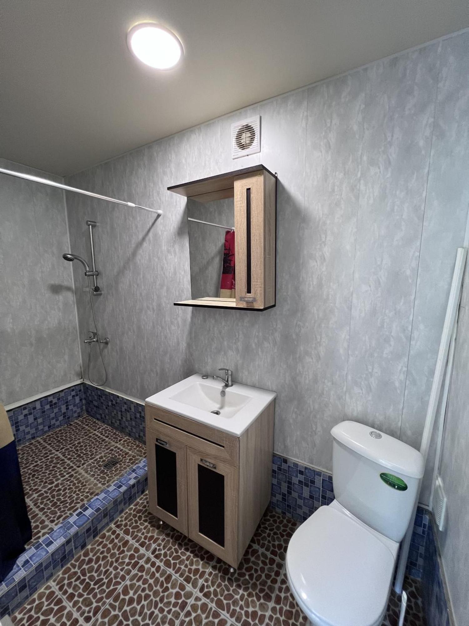 V Gostiakh U Maii Hotel Gagra Exterior foto